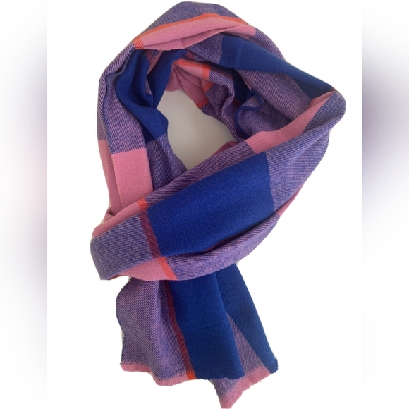 NWT Indigo Soft Plaid Blanket Scarf - Picture 1 of 10